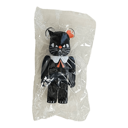 Bearbrick Series 43 Artist "Robin the Black Cat" (100%) - MyBearBrick.de