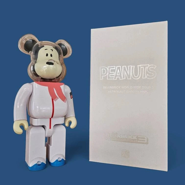 Bearbrick Astronaut Snoopy 400% mit Verpackung