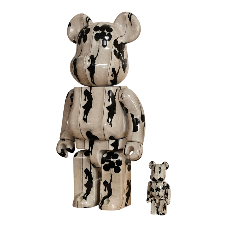 Bearbrick Brandalism 'Flying Balloons Girl' 100%+400% schräg