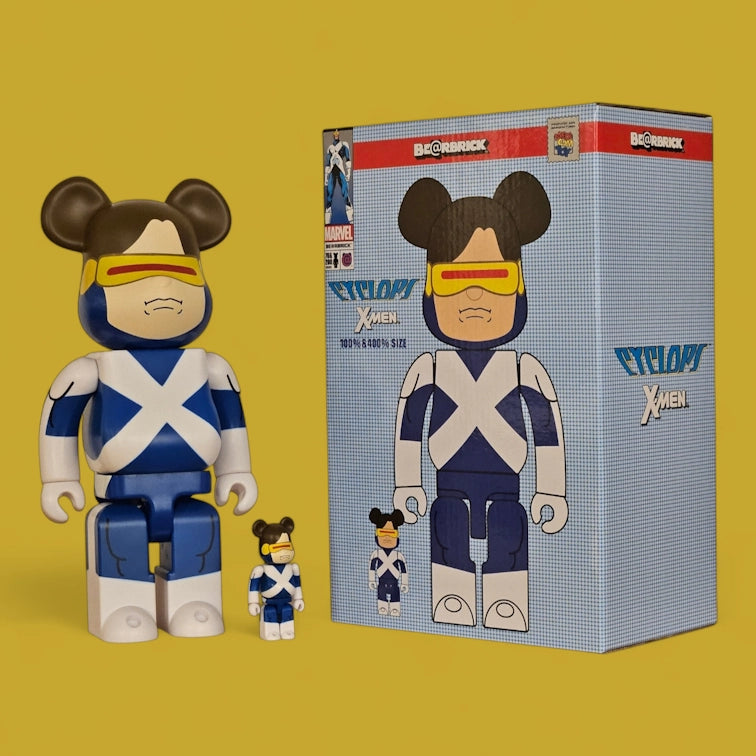 Bearbrick Cyclops Variant Suit Version mit Verpackung