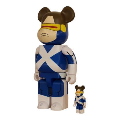 Bearbrick Cyclops Variant Suit Version schräg