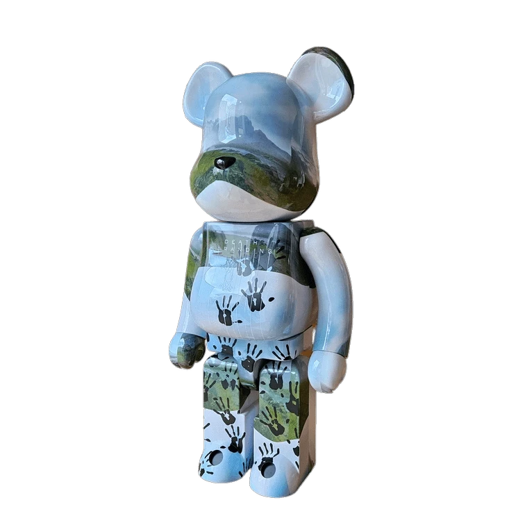 Bearbrick Death Stranding 1000% schräg