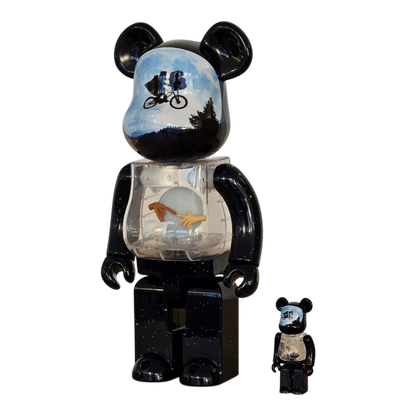 Bearbrick E.T. Light Up Version 100%+400% schräg