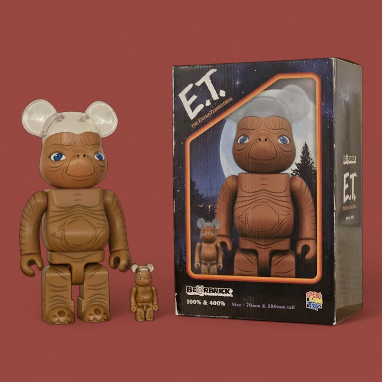 Bearbrick E.T. The Extra-Terrestrial mit Verpackung