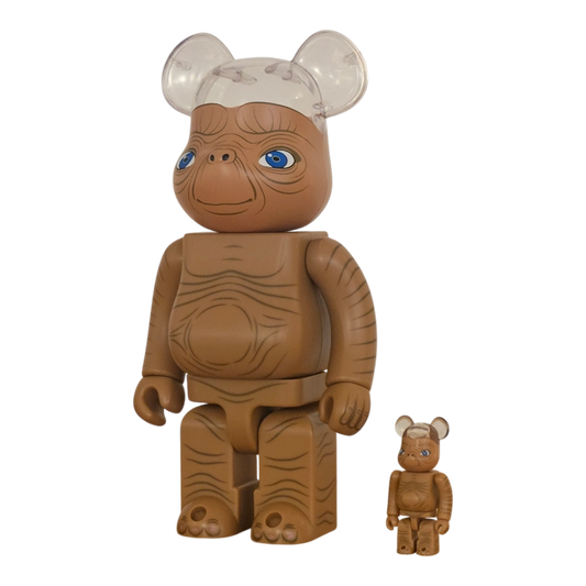 Bearbrick E.T. The Extra-Terrestrial schräg