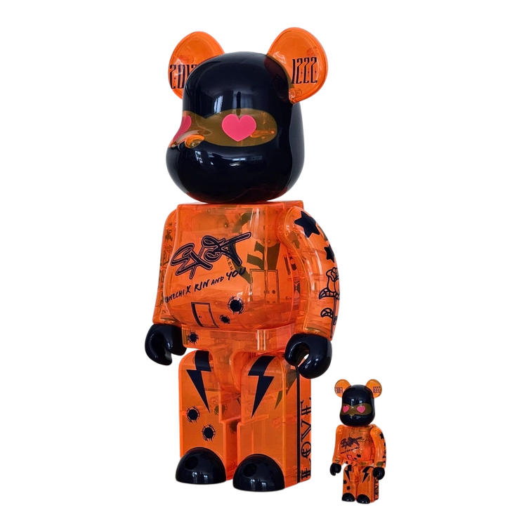 Bearbrick Exit 2023 100%+400% schräg