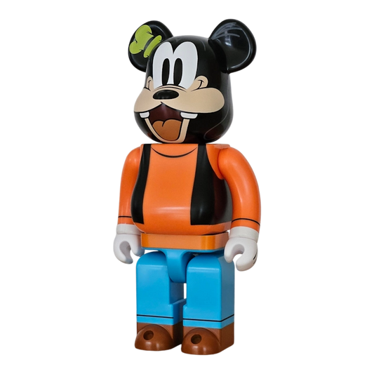 Bearbrick Goofy schräg