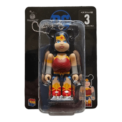 Bearbrick Happy Kuji 'DC' (2020) - 3 Wonder Woman 100% in der Verpackung