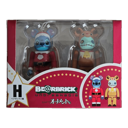 Bearbrick Happy Kuji 'Disney Special Ornament' (2011) - H Stitch Santa Version & Scramble Reindeer Version 100% in der Verpackung