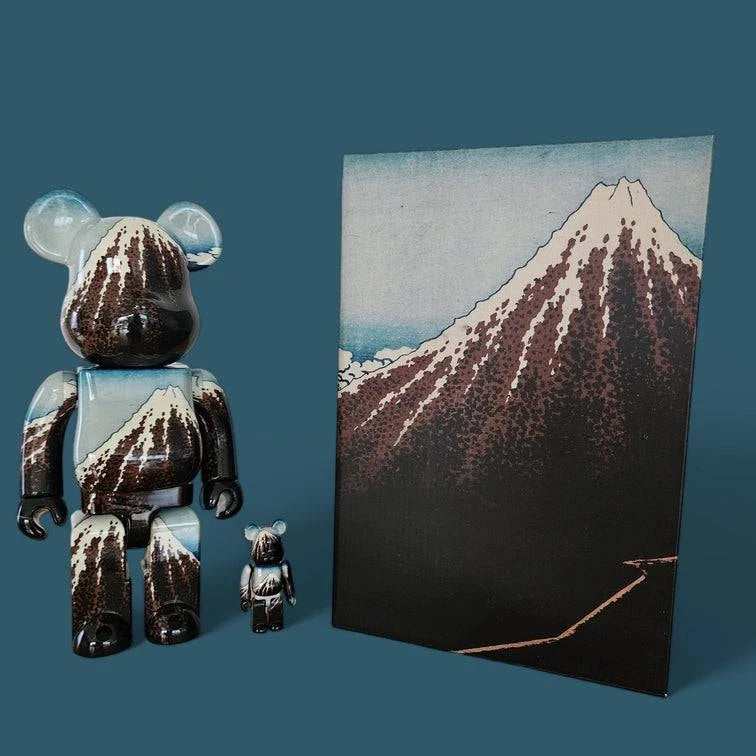 Bearbrick Katsushika Hokusai 'Rainstorm Beneath the Summit' 100%+400% mit Verpackung