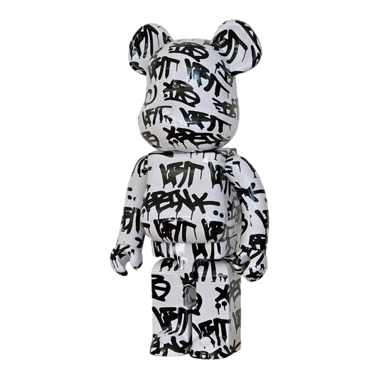 Bearbrick LFYT × KRINK 1000% schräg