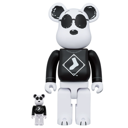 Bearbrick MLB × Peanuts Snoopy White Sox Herstellerbild 1