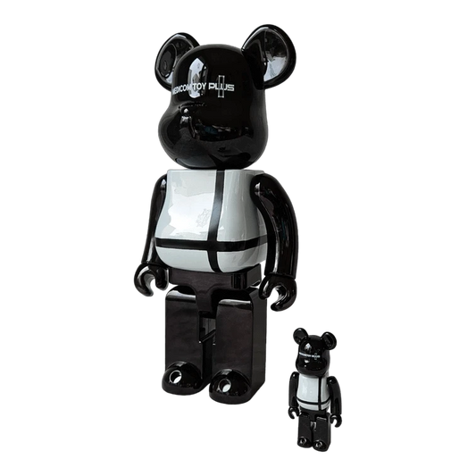 Bearbrick Medicom Toy Plus Black Chrome Version 100%+400% schräg