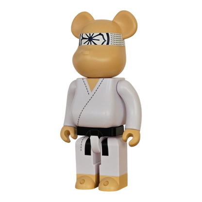 Bearbrick Miyagi-Do Karate [Cobra Kai] 400% schräg