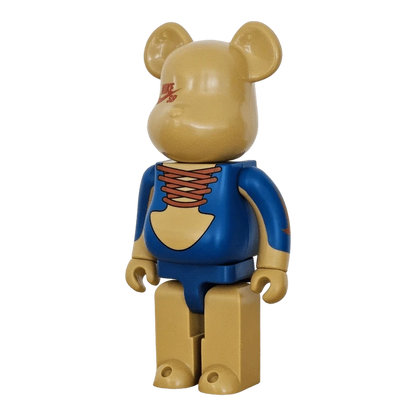 Bearbrick NIKE Three 50%+400% schräg