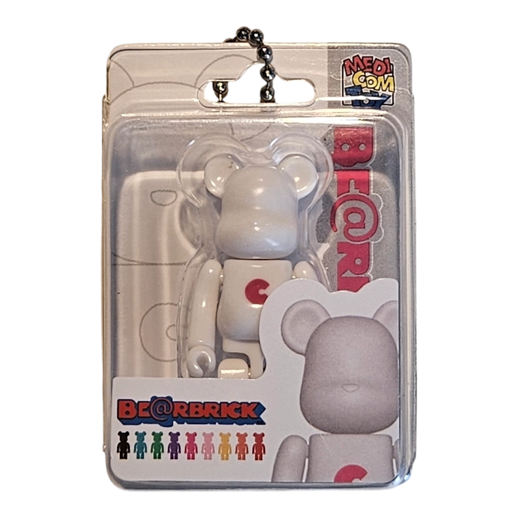 Bearbrick Package Ch@rm Collection 8 White 50% in Verpackung