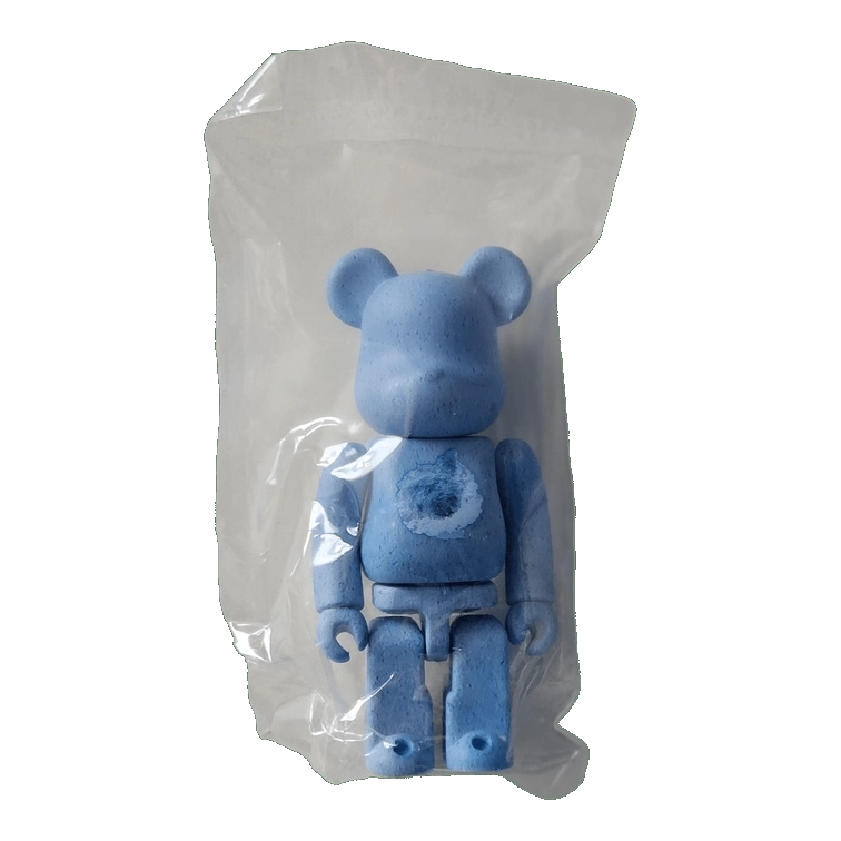 Bearbrick Series 45 Snarkitecture × Black Rainbow 100% SECRET in Folie