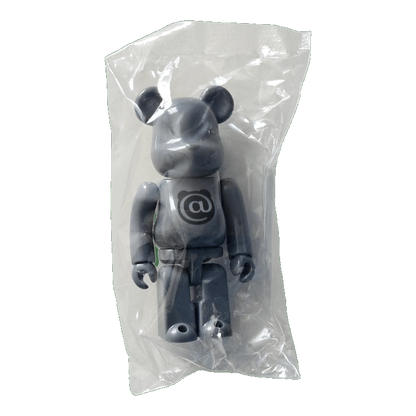 Bearbrick Series 46 Basic Letter 100% in Folie