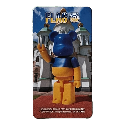 Bearbrick Series 46 Flag 'Ukraine' 100% Begleitkarte