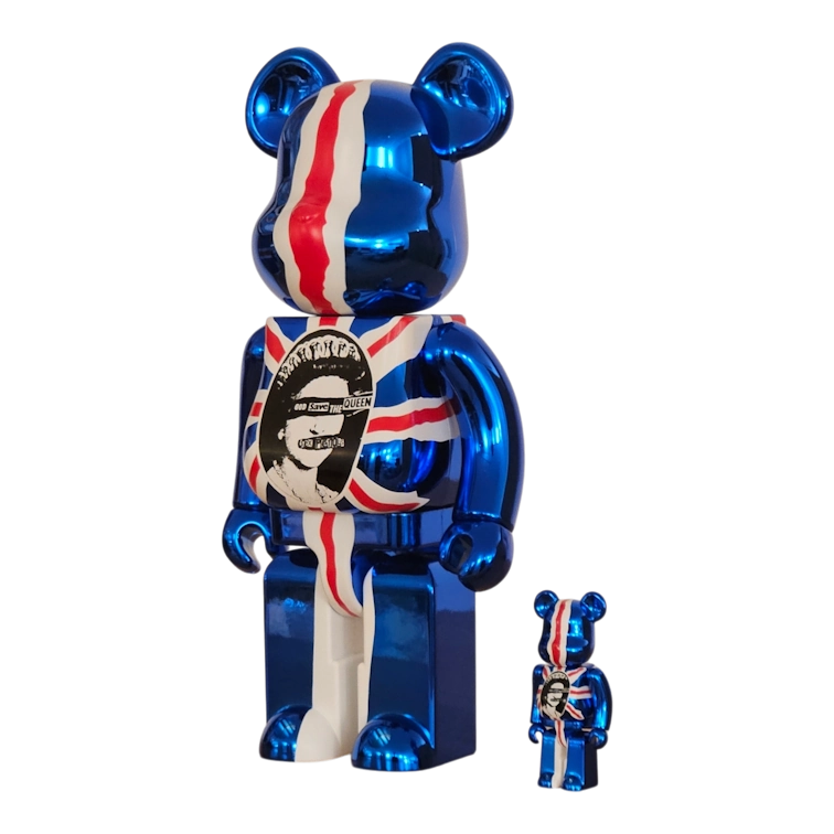 Bearbrick Sex Pistols 'God Save the Queen' Chrome Version schräg