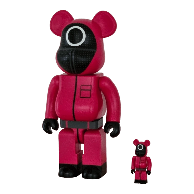 Bearbrick Squid Game Guard 'Circle' 100%+400% schräg