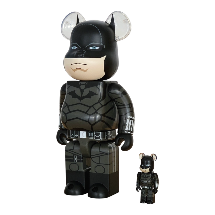 Bearbrick The Batman 100%+400% schräg