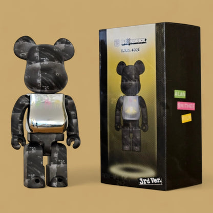 Bearbrick UFO 3rd Version 400% mit Verpackung