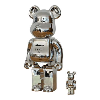 Bearbrick atmos × LÝFT 100%+400% schräg