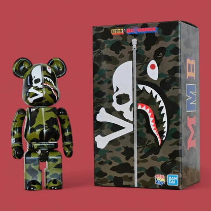 Bearbrick mastermind × A Bathing Ape Green 200% mit Verpackung