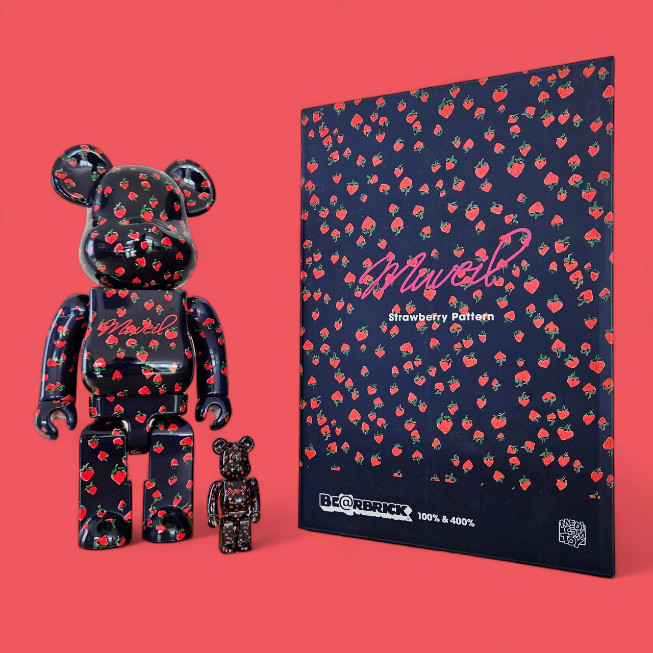 BE@RBRICK Muveil Motif Fraise (100%+400%)