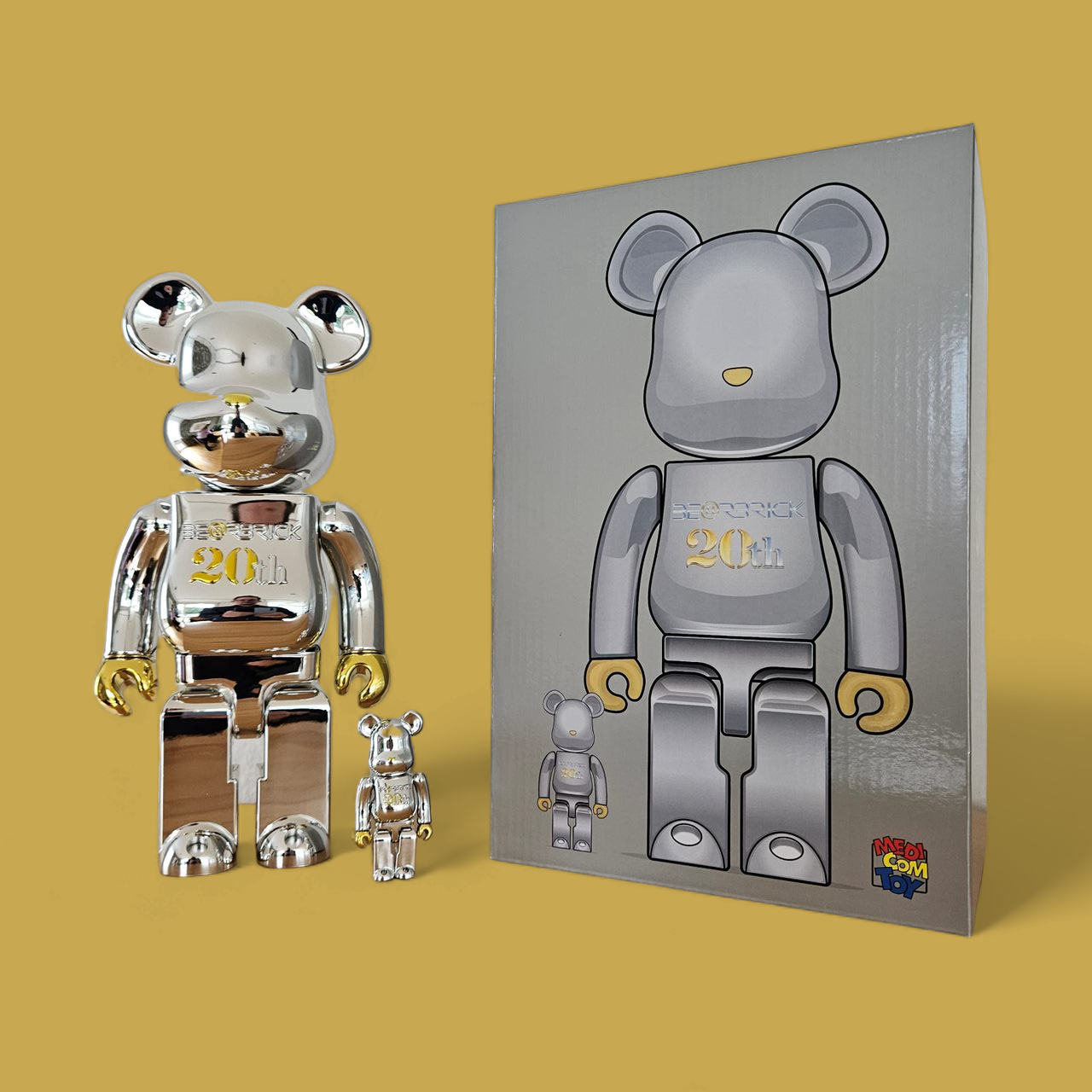 Modèle BE@RBRICK 20ème anniversaire (100%+400%)