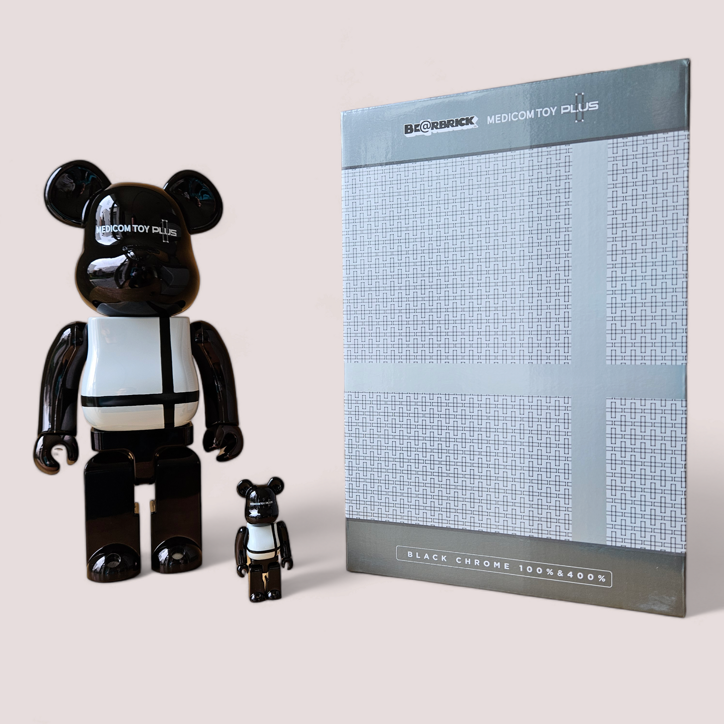 BE@RBRICK Medicom Toy Plus Black Chrome Version (100%+400%)