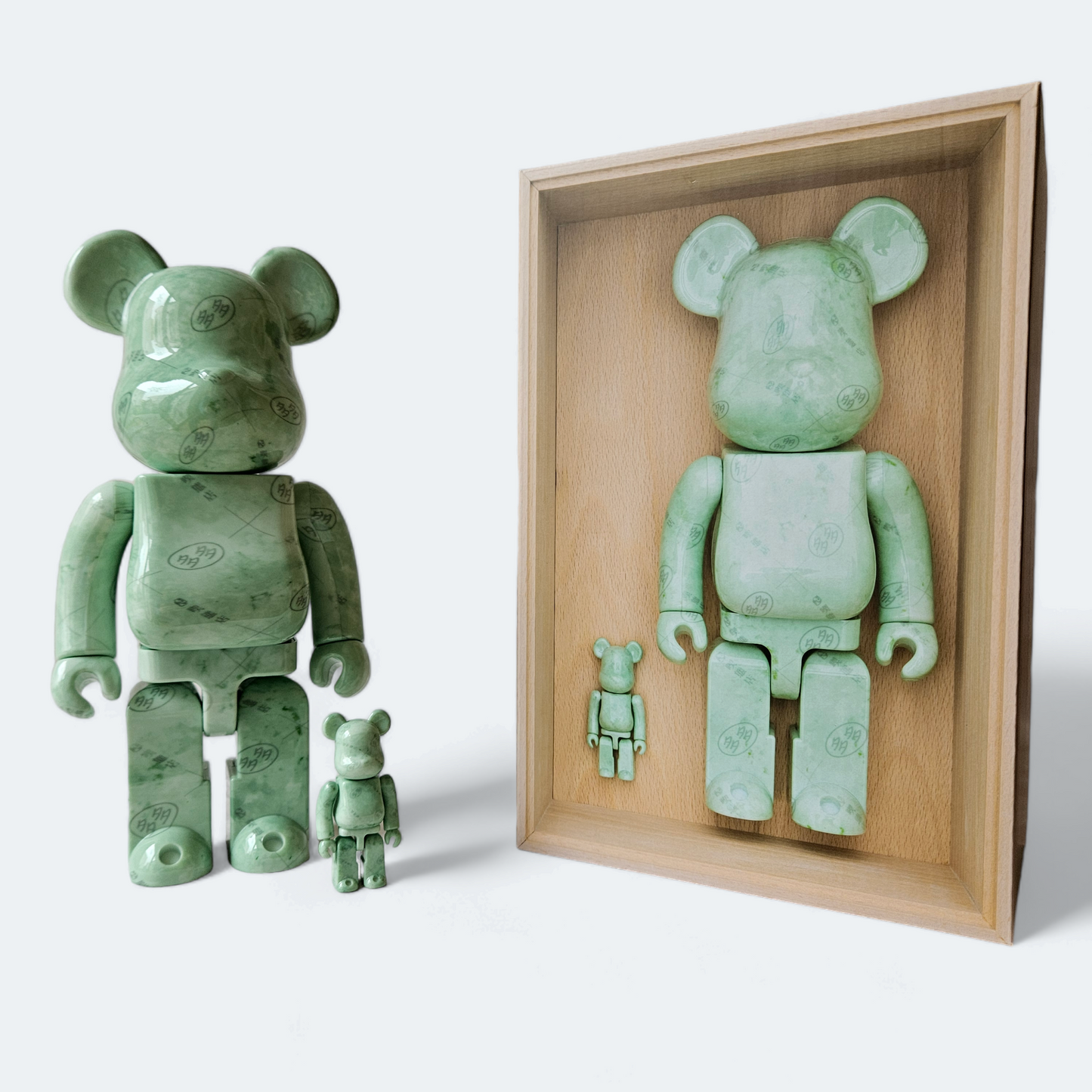 BE@RBRICK DADA (100%+400%)