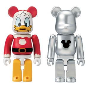 BE@RBRICK C - Version Donald Duck Père Noël &amp; Argent Métallisé (100%)