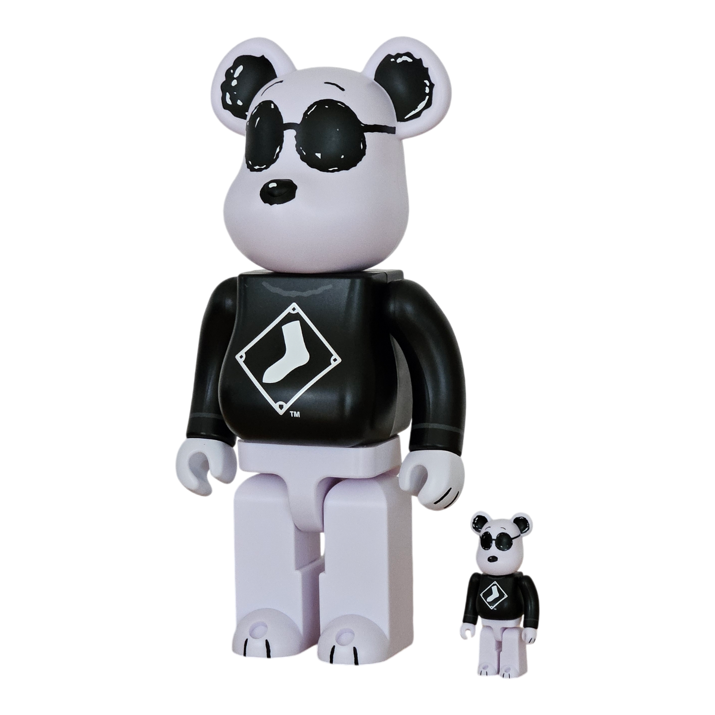 BE@RBRICK MLB × PEANUTS "Snoopy" [White Sox] (100 %+400 %)