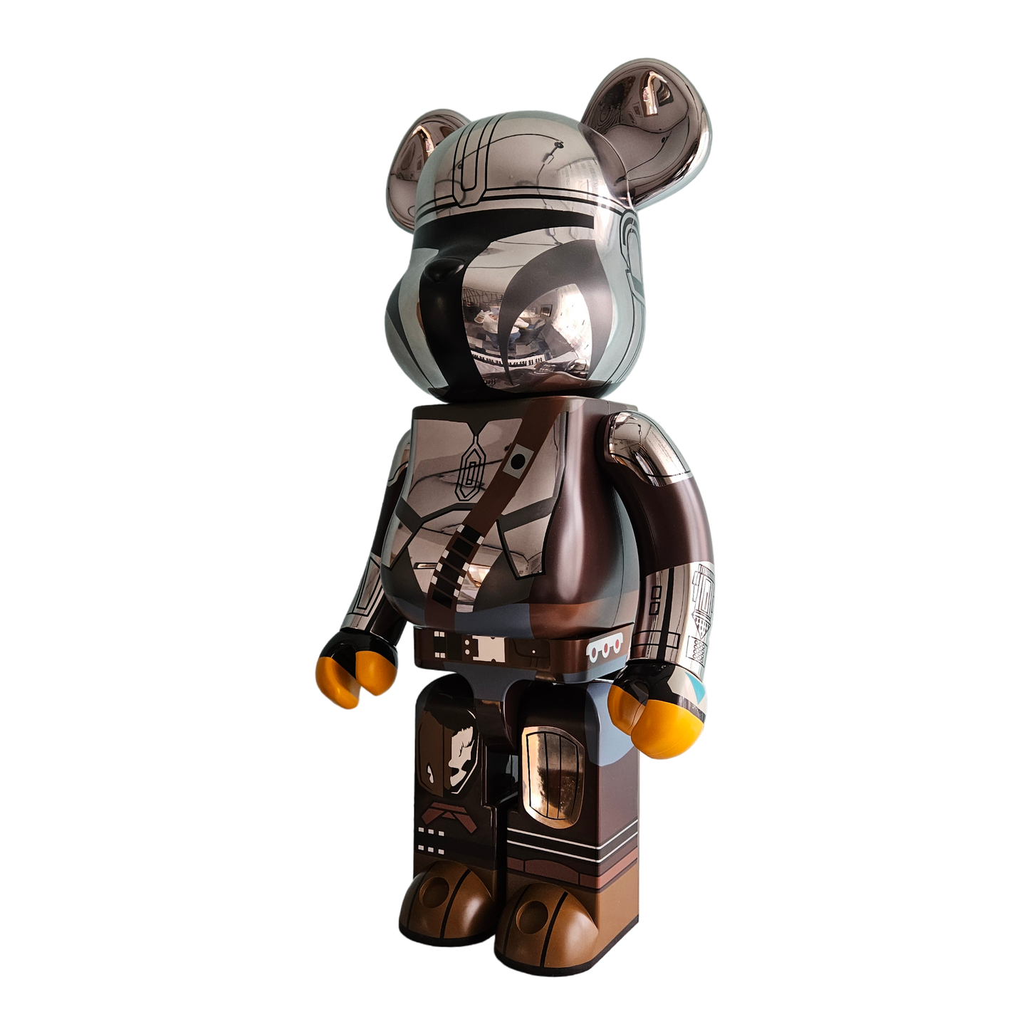 BE@RBRICK The Mandalorian Chrome Version (1000%)